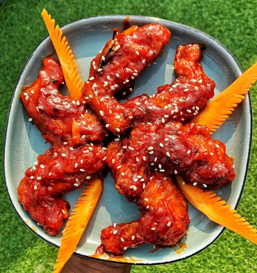 Naga Wings
